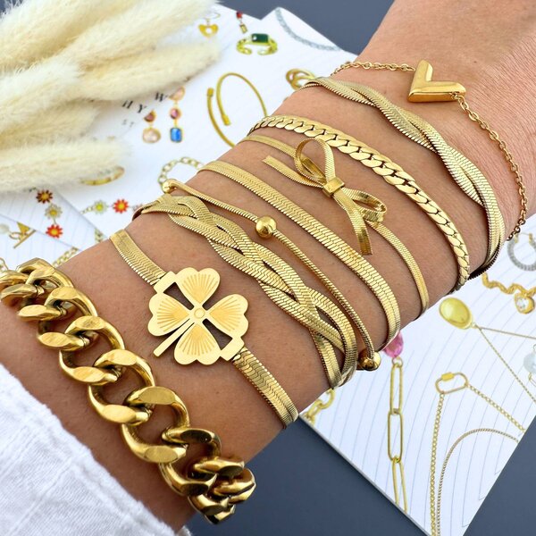 "V" Bracelet, 18K Gold Plated Steel