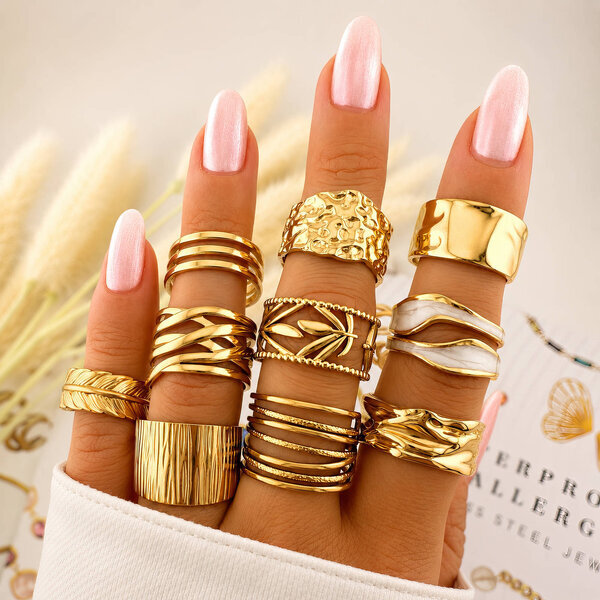 "Leaves" PVD Gold-Plated Stainless Steel Ring - Intensity