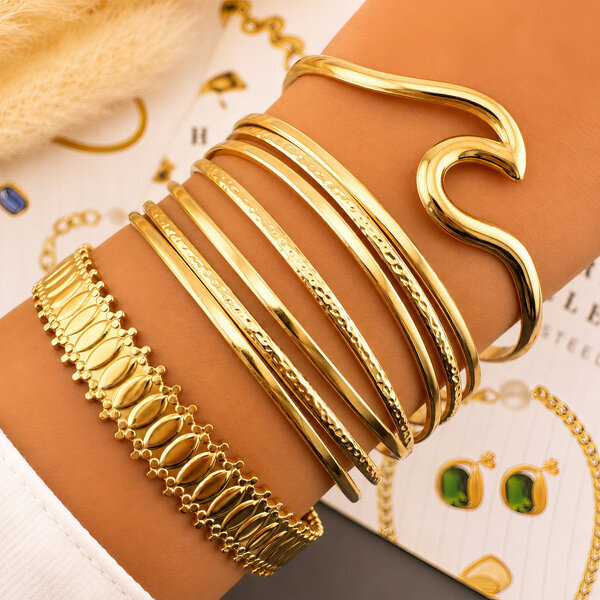 Bracelet, 18K Gold Plated Steel