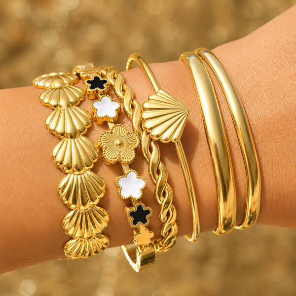 "Flower Meadow" Bracelet, 18K Gold Plated Steel