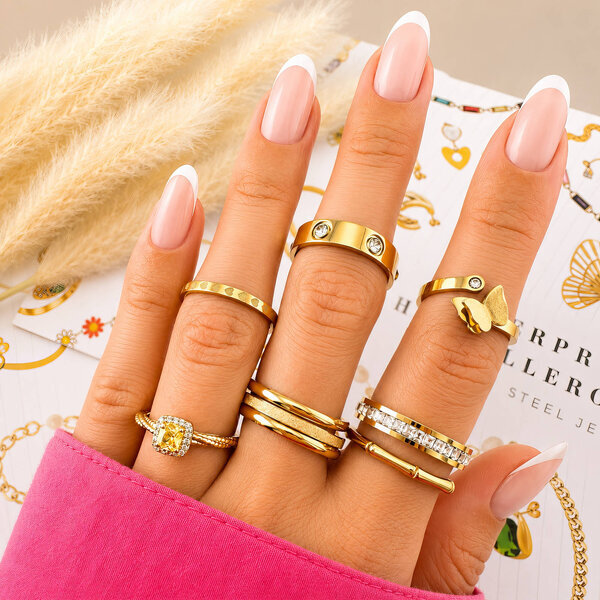 "Hearts" Ring, 18K Gold Plated Steel