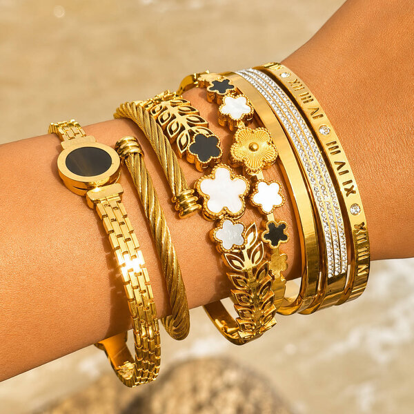 "Flower Meadow" Bracelet, 18K Gold Plated Steel