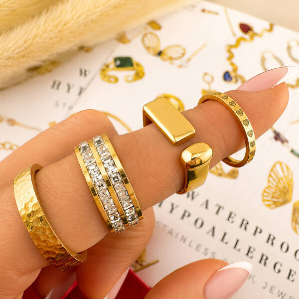 "Hearts" Ring, 18K Gold Plated Steel