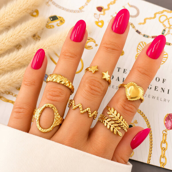 "Leafs" Ring, 18K Gold Plated Steel