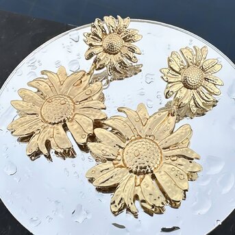 18K gold plated Stainless steel  "Flowers" earrings, Intensity