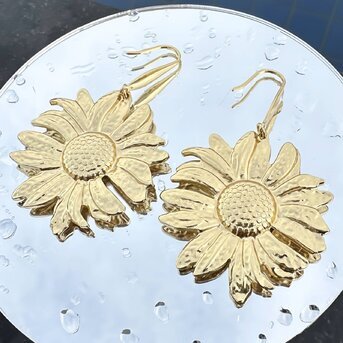 18K gold plated Stainless steel  "Flowers" earrings, Intensity