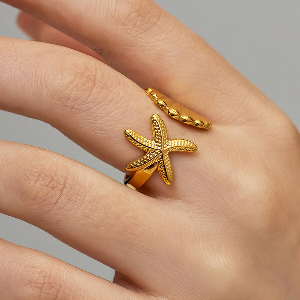 "Starfish and Seashell" Ring, 18K Gold Plated Steel