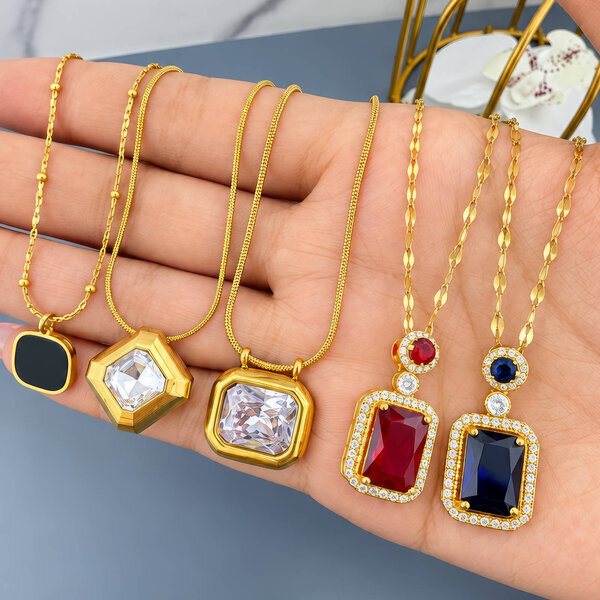 PVD Gold-Plated Stainless Steel Necklace - Intensity