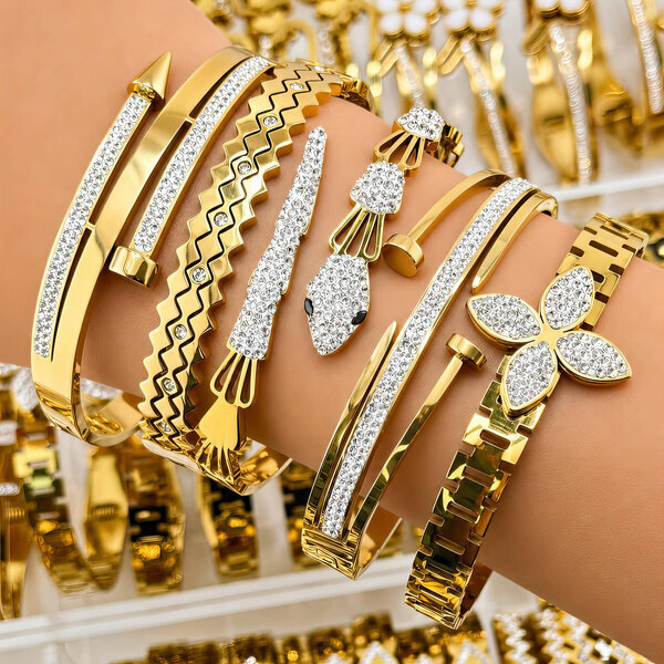 "Nail" PVD Gold-Plated Stainless Steel Bracelet - Intensity