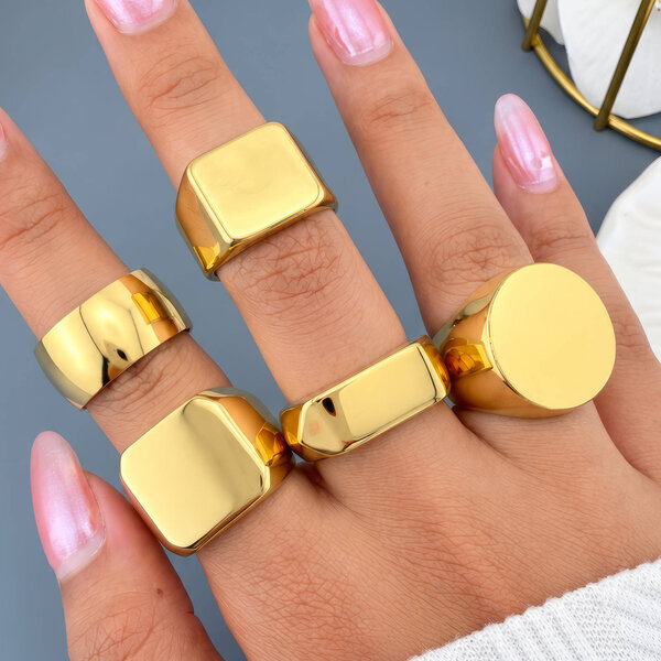 Engraving-ready PVD Gold-Plated Steel Ring - Intensity